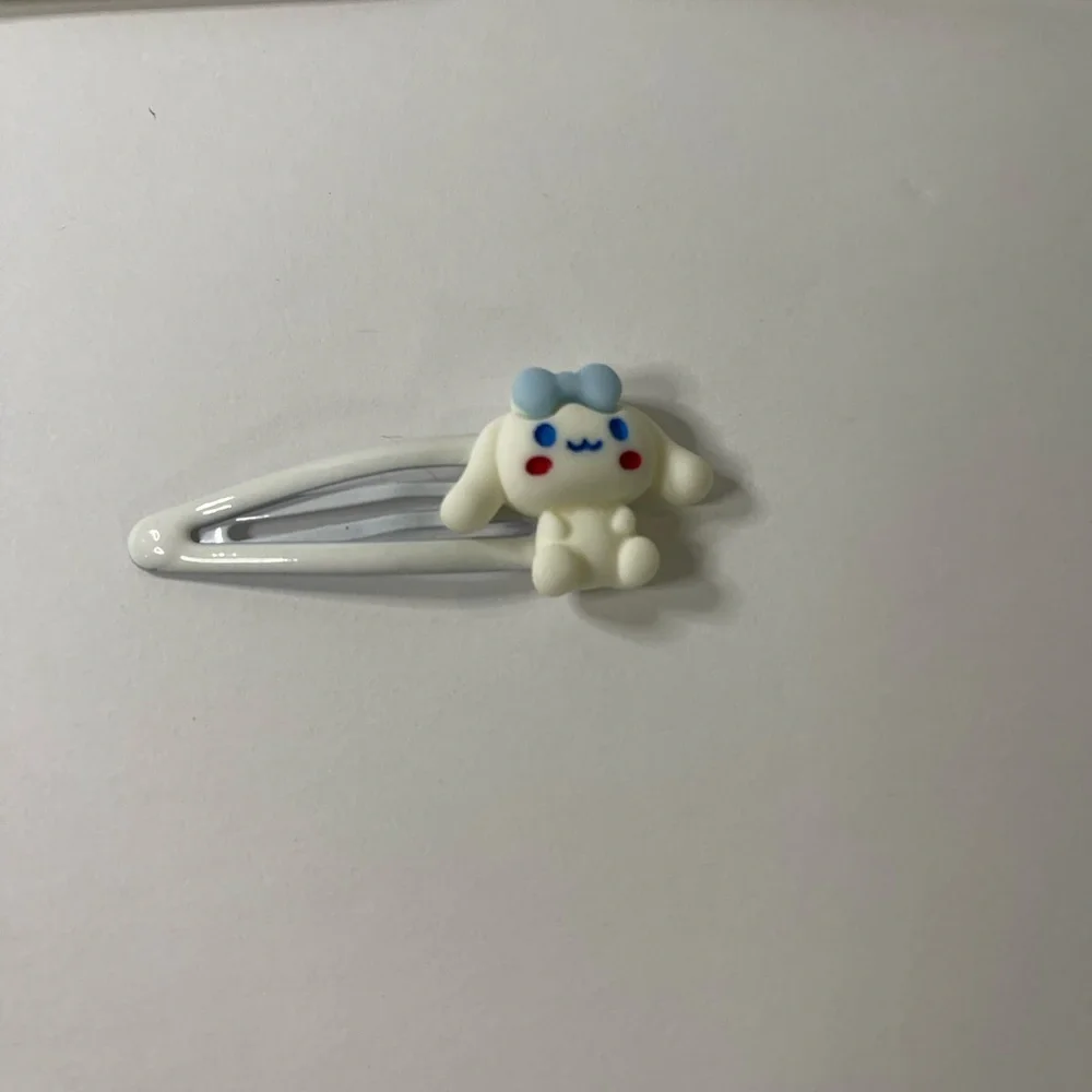 Cute Kawaii White Hair Clips Set (4 Clips) - Cinnamoroll-Inspired